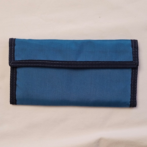 Other - Rolfs multi pocket wallet